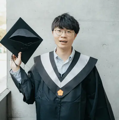 Hou-Chuan Chen (Eric) 陳厚銓